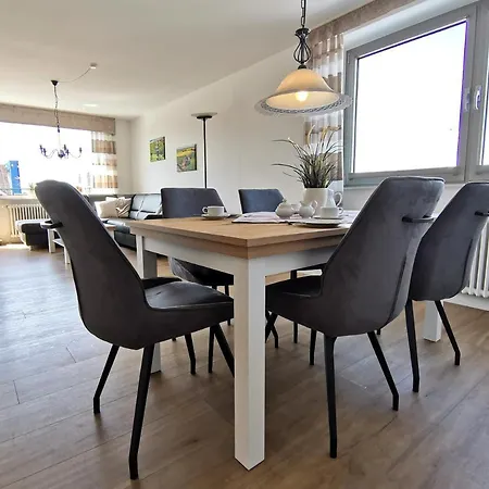 Apartment Hallenbad