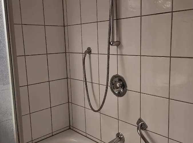 Hallenbad * Neuharlingersiel